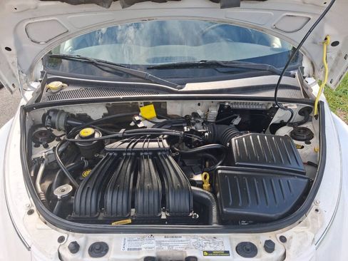 Used 2002 Chrysler PT Cruiser Limited FWD image 20