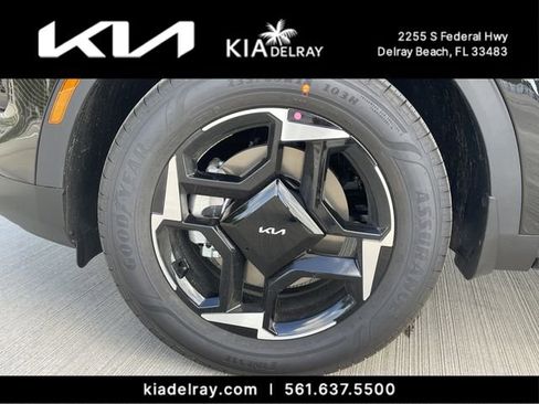 New 2026 Kia Sportage EX image 31