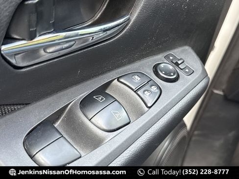 Certified 2024 Nissan Kicks SV FWD image 30