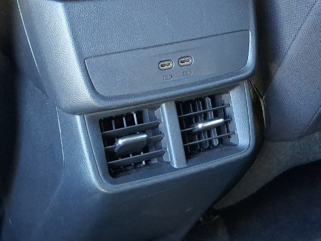 Used 2026 Chevrolet Equinox LT AWD/4WD image 21