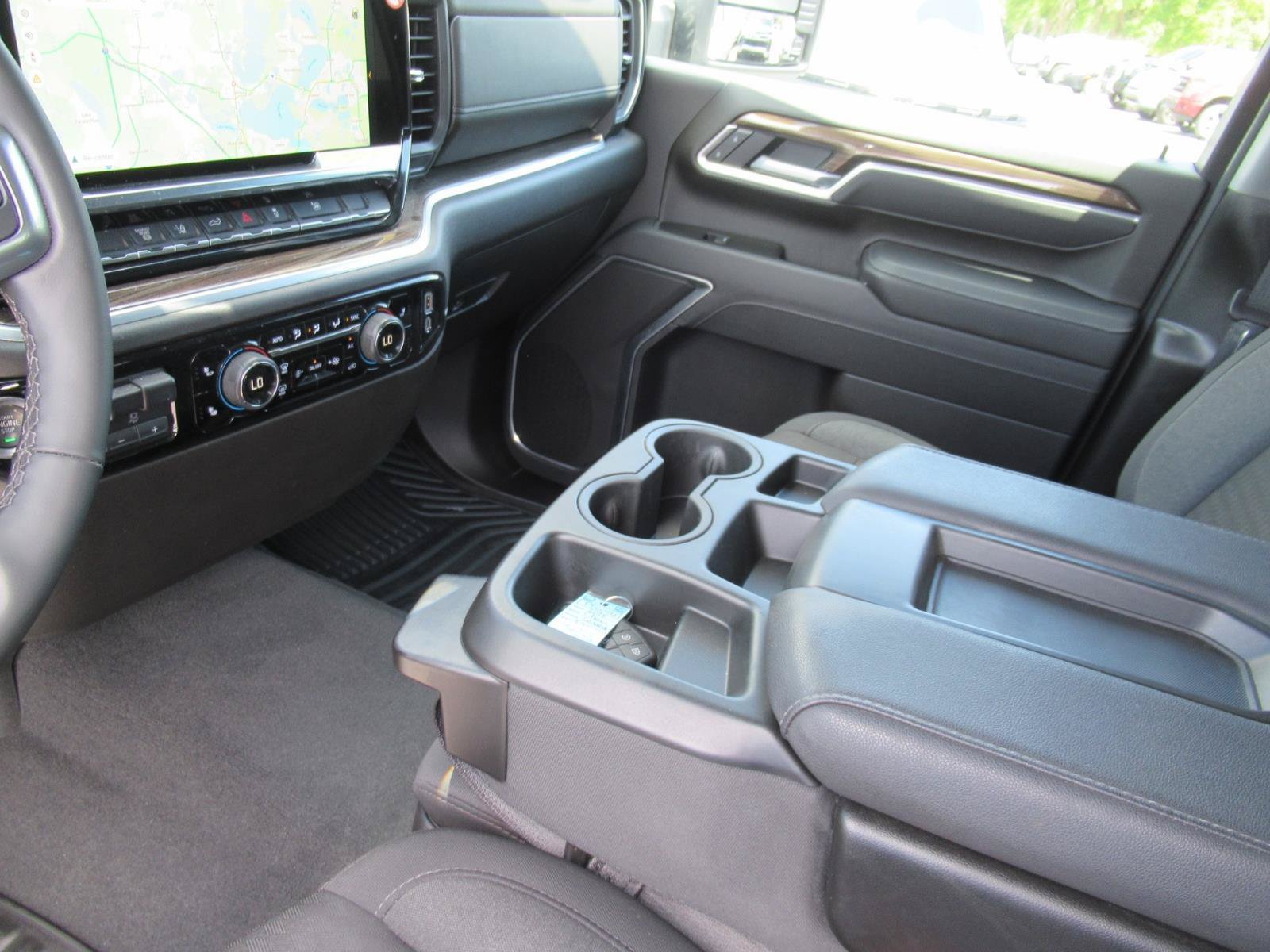 Certified 2025 Chevrolet Silverado 2500 LT w/ Convenience Package AWD/4WD image 15