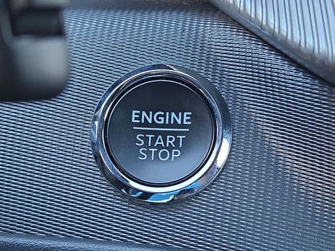 Certified 2025 Ford Explorer ST-Line w/ Premium Package image 22