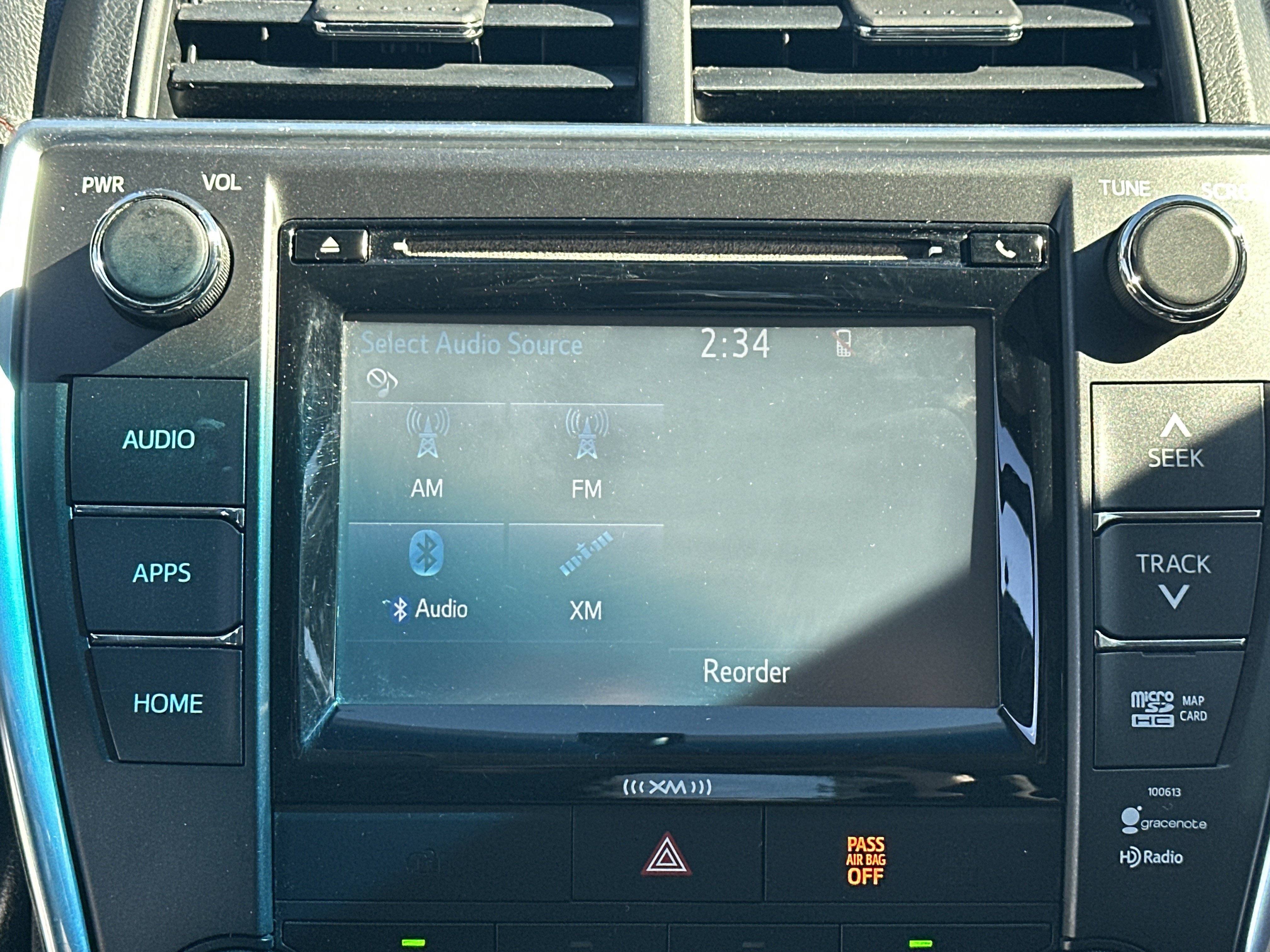 Used 2016 Toyota Camry SE FWD image 23