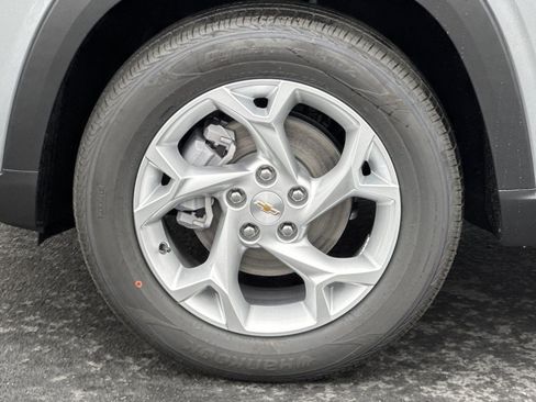 New 2026 Chevrolet Trax LS w/ LS Convenience Package image 23
