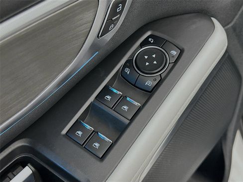 Used 2025 Ford Expedition Max Platinum w/ Driver's Package image 22