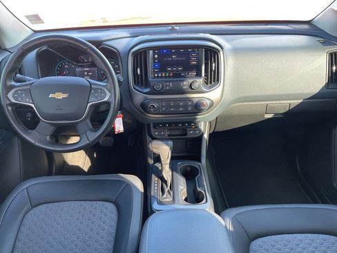 Used 2021 Chevrolet Colorado Z71 image 12