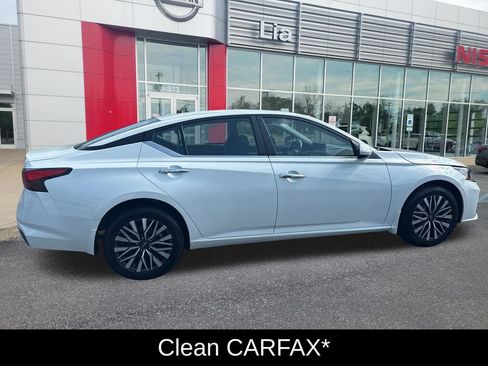 Certified 2023 Nissan Altima 2.5 SV w/ SV Premium Package AWD/4WD image 12