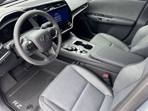 New 2026 Lexus RZ 350e 2WD image 4