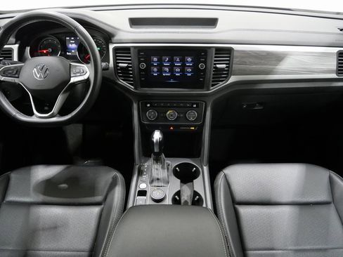 Used 2021 Volkswagen Atlas Cross Sport SE image 9