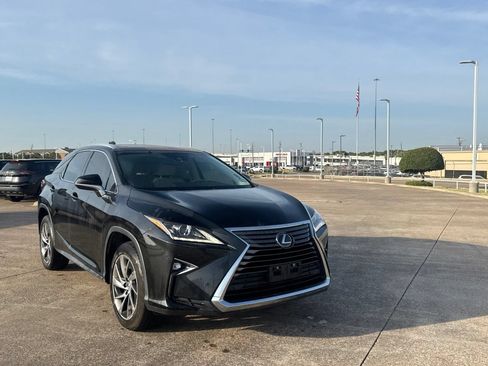 Used 2017 Lexus RX 350 FWD w/ Premium Package image 3