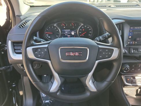 Used 2023 GMC Terrain SLE w/ Elevation Edition image 25