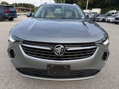 Used 2023 Buick Envision Essence AWD/4WD image 2