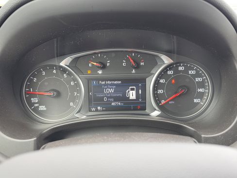 Certified 2024 GMC Terrain SLE w/ Driver Convenience Package FWD image 16