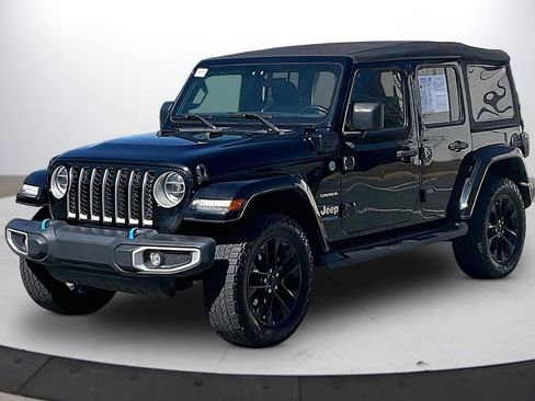 Used 2022 Jeep Wrangler Sahara 4xe image 4