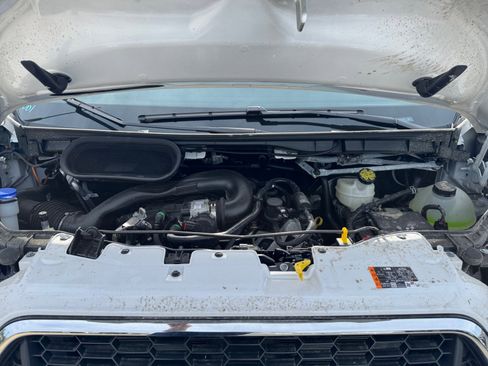 New 2025 Ford Transit 250 148 Medium Roof Extended AWD image 33