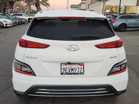Certified 2023 Hyundai Kona SEL image 17