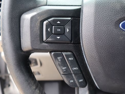 Used 2019 Ford F150 XLT w/ Equipment Group 302A Luxury AWD/4WD image 15