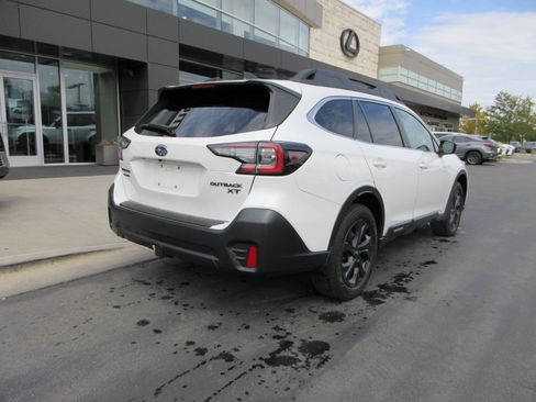 Used 2020 Subaru Outback Onyx Edition XT w/ Popular Package #2 AWD/4WD image 10