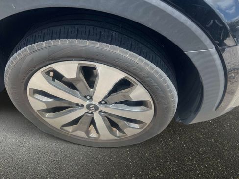 Used 2020 Kia Telluride S FWD image 3