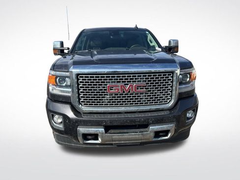 Used 2016 GMC Sierra 2500 Denali w/ Duramax Plus Package image 7