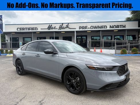 Used 2025 Honda Accord SE image 1