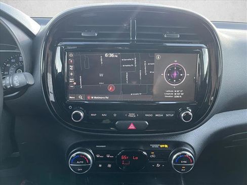 Used 2022 Kia Soul X-Line image 13
