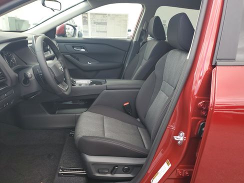 New 2026 Nissan Rogue SV image 9