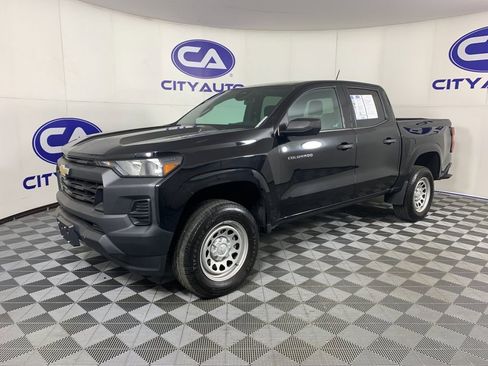 Used 2023 Chevrolet Colorado W/T image 7