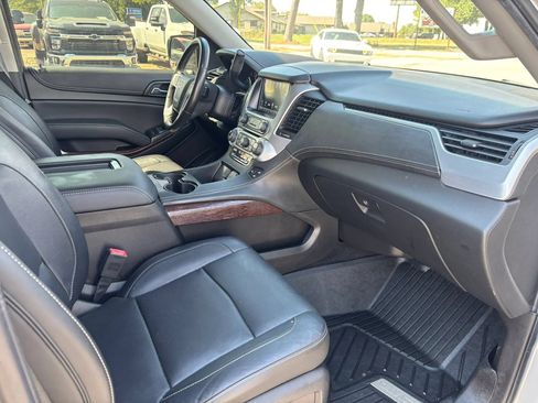 Used 2018 GMC Yukon SLT w/ Premium Edition AWD/4WD image 23