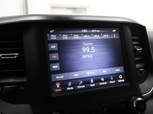 Used 2020 RAM 2500 Big Horn w/ Level 2 Equipment Group AWD/4WD image 54