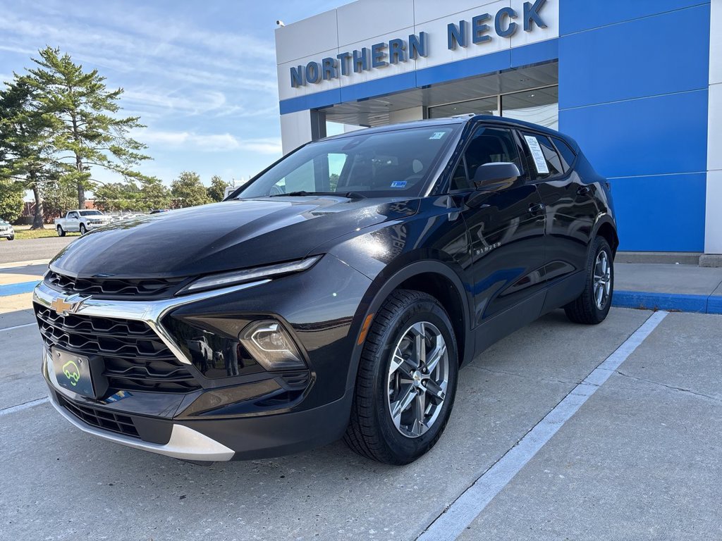 Certified 2025 Chevrolet Blazer LT AWD/4WD image 10