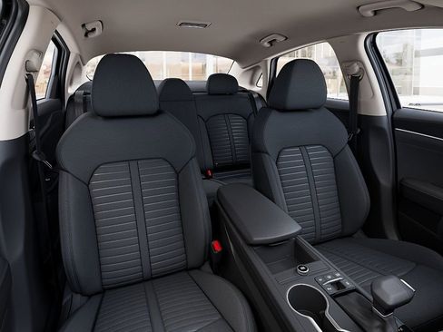 New 2026 Kia K5 LXS FWD image 15