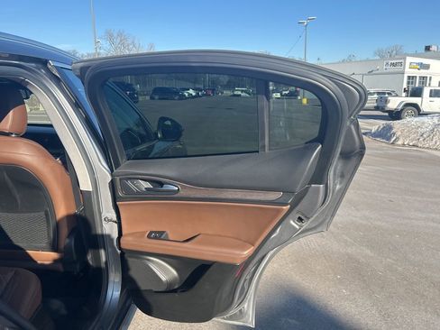 Used 2018 Alfa Romeo Stelvio Ti image 20