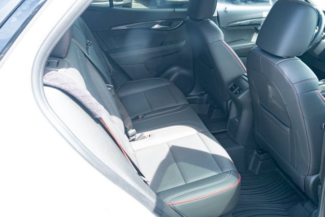Used 2023 Buick Envision Essence w/ Sport Touring Package FWD image 38