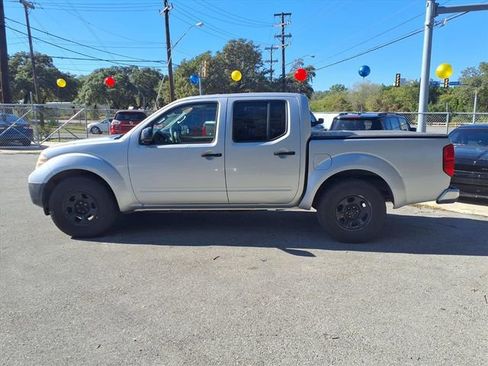 Used 2012 Nissan Frontier S image 4