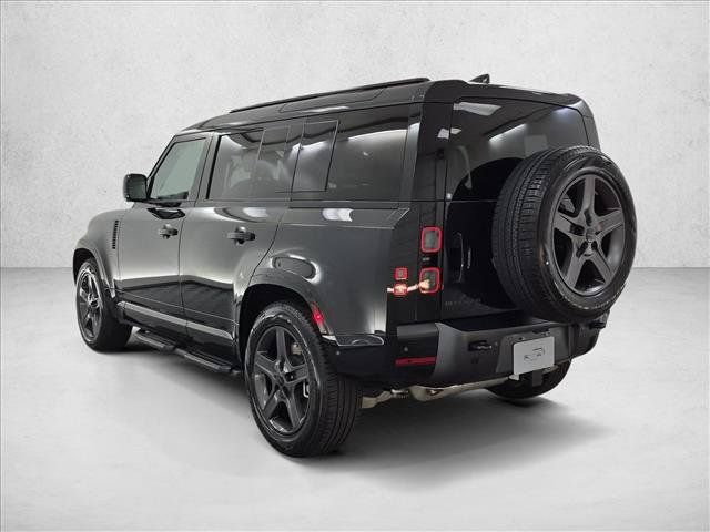 Certified 2026 Land Rover Defender 110 X-Dynamic SE AWD/4WD image 8