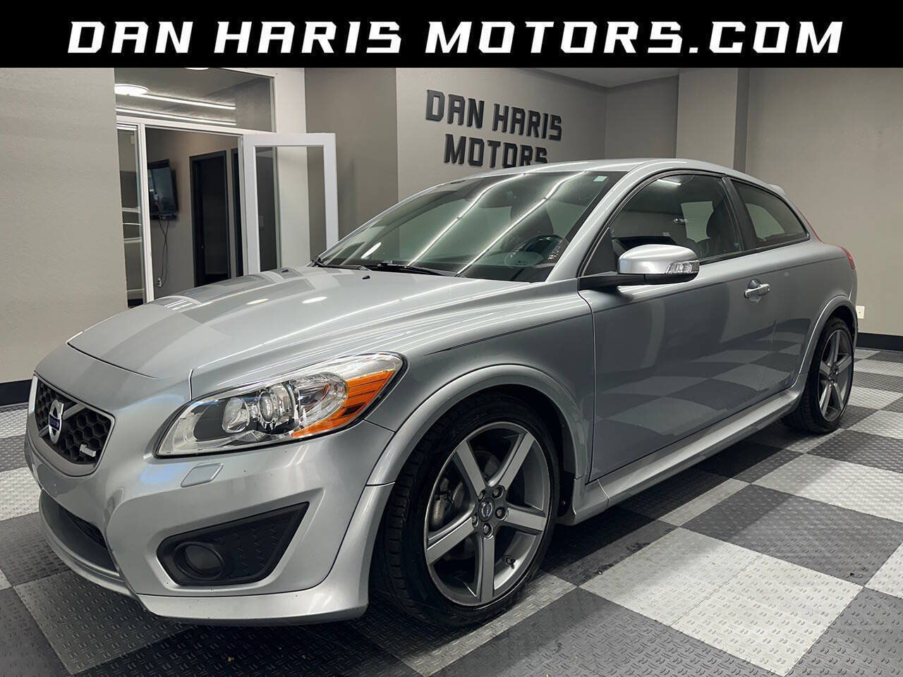 Used 2013 Volvo C30 T5 R-Design w/ Climate Pkg FWD image 1