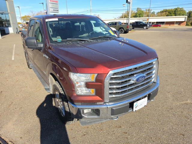 Used 2017 Ford F150 XLT w/ Equipment Group 302A Luxury AWD/4WD image 1