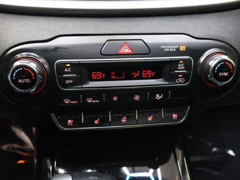 Used 2019 Kia Sorento SX w/ SX Touring Package FWD image 24