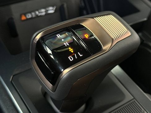 New 2025 GMC Hummer EV 2X AWD/4WD image 21