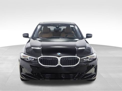 Used 2025 BMW 330i xDrive Sedan w/ Premium Package image 8