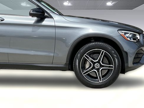 Used 2022 Mercedes-Benz GLC 300 image 37