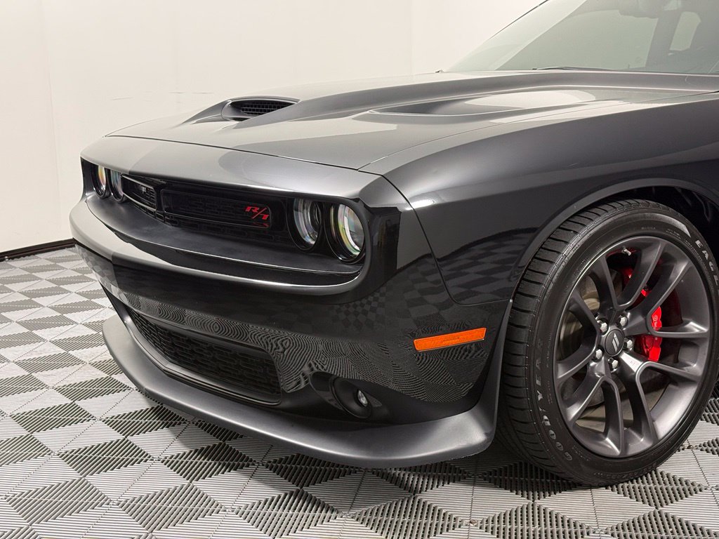 Used 2022 Dodge Challenger R/T Scat Pack w/ Plus Package RWD image 9