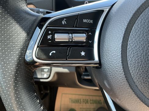 Used 2024 Kia Seltos SX w/ SX Sunroof Package AWD/4WD image 17