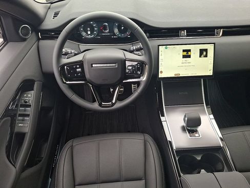 New 2026 Land Rover Range Rover Evoque Hoxton AWD/4WD image 7