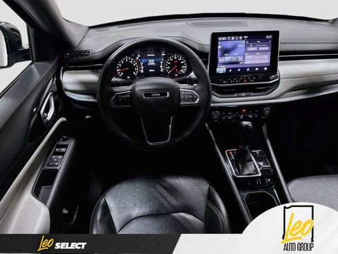 Used 2023 Jeep Compass Limited AWD/4WD image 24