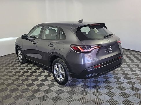 Certified 2024 Honda HR-V LX image 9