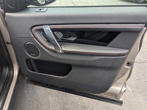 Used 2022 Land Rover Discovery Sport S R-Dynamic image 21