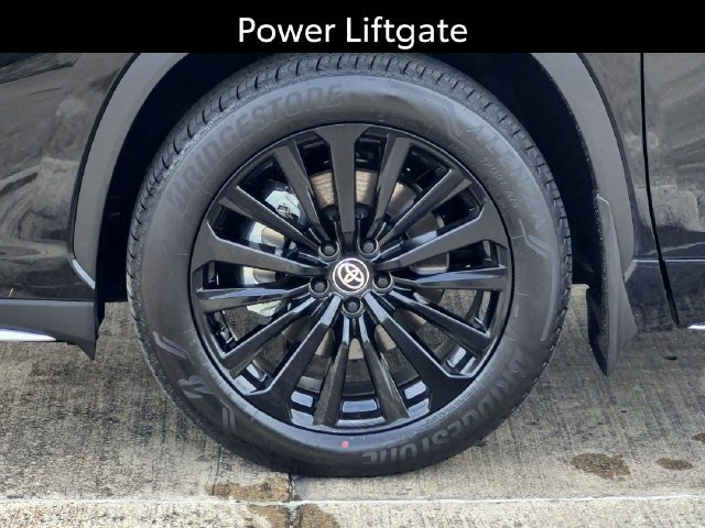Certified 2026 Toyota Highlander XSE AWD/4WD image 11