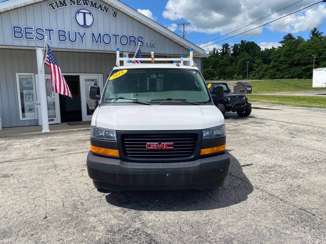Used 2018 GMC Savana 2500 Extended RWD image 8